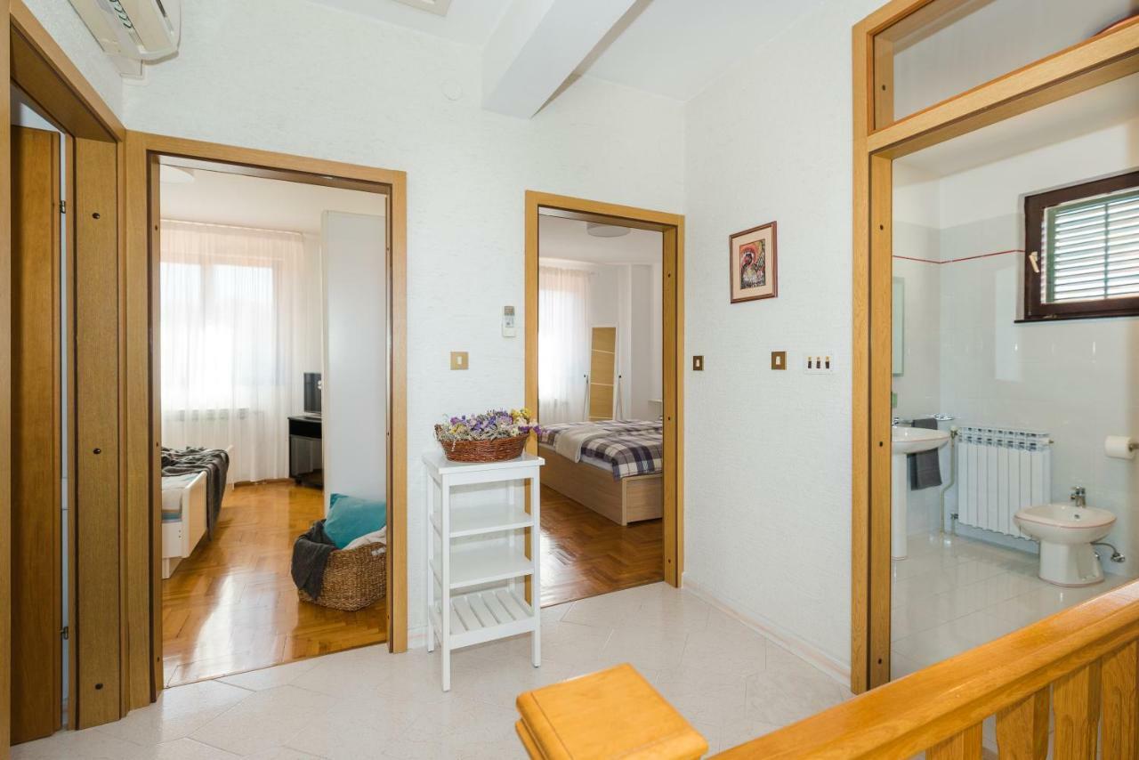 Apartment Qualich Plomin Zewnętrze zdjęcie